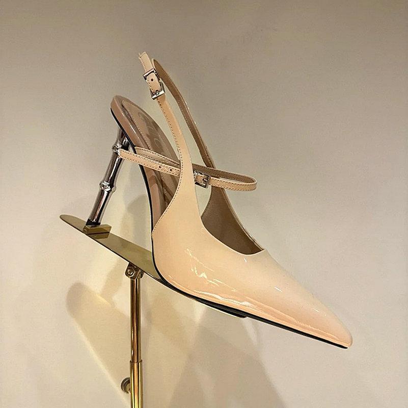 

Fashion 2025 New Bamboo-Toe Toe Sandals, Women S Pointed Toe, Elegant And Slimming French Fashion Patent Leather Toe Sandals 34 телесный