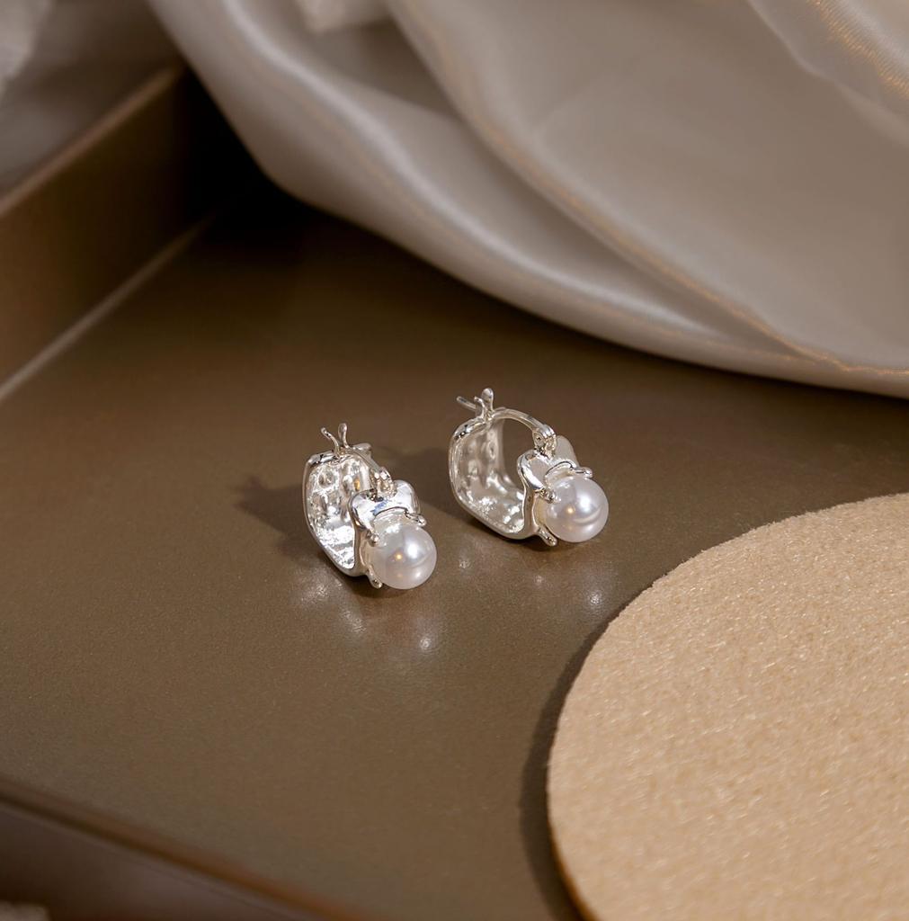 Temperament Pearl Two Earrings, Camellia Rose Bow Front And Rear Large Pearl Stud Earrings