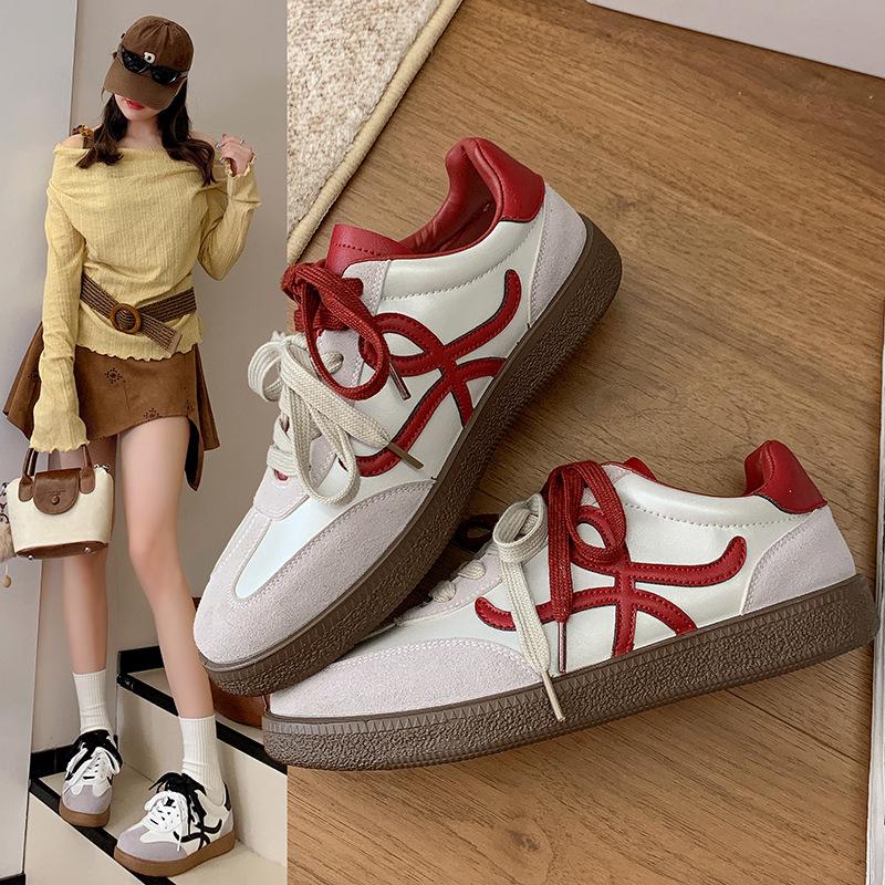 Flat low board shoes women's 2025 autumn new non-slip casual single shoes lace-up non-slip versatile German training shoes