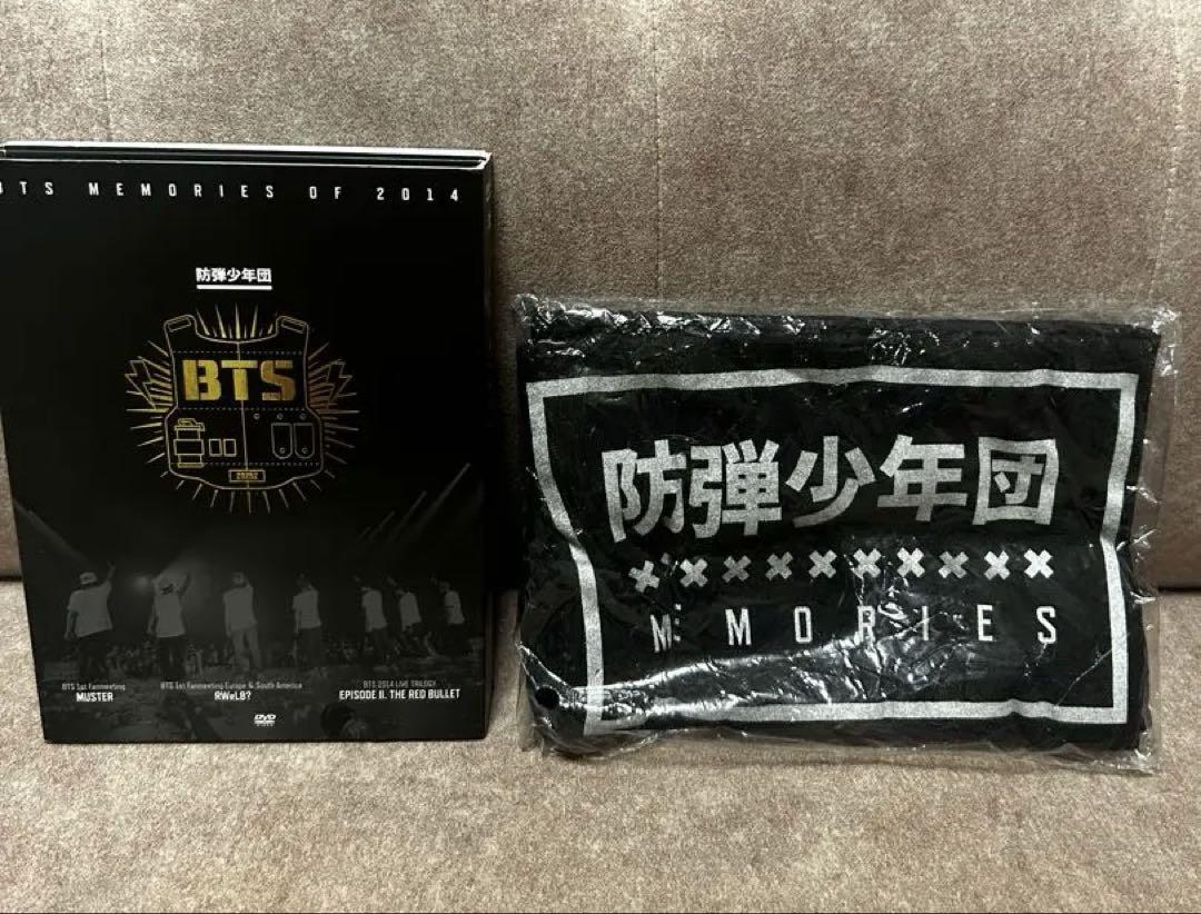 

[ВЖИВАНИЙ] Рідкісне лімітоване видання BTS Memories 2014 від Tower Records з майкою