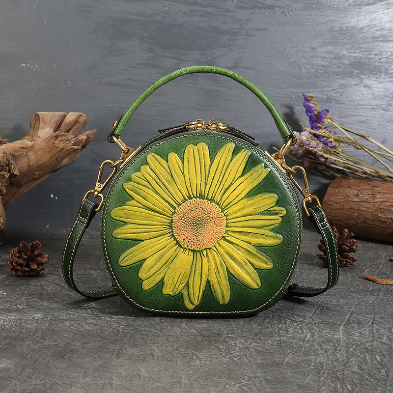 Genuine Leather Women s Bag New Women s Handbag Retro National Style Small Round Bag Top Layer Cowhide Shoulder Bag Crossbody Bag зелёный 5990₽