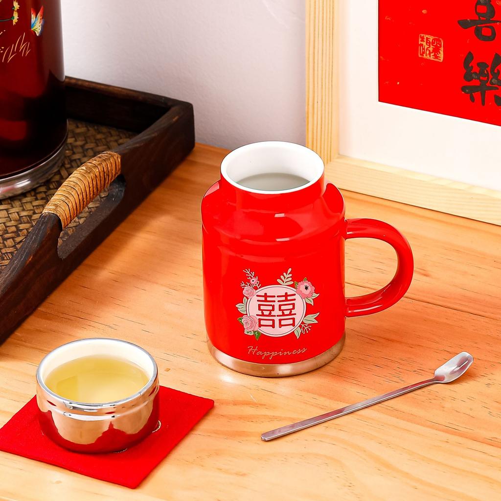 Svatební suvenýr Dárek s víčkem lžičkou Keramický hrnek Pár Pár Vysoký vzhled Nostalgický hrnek Dárková sada v krabičce Hrnek na vodu