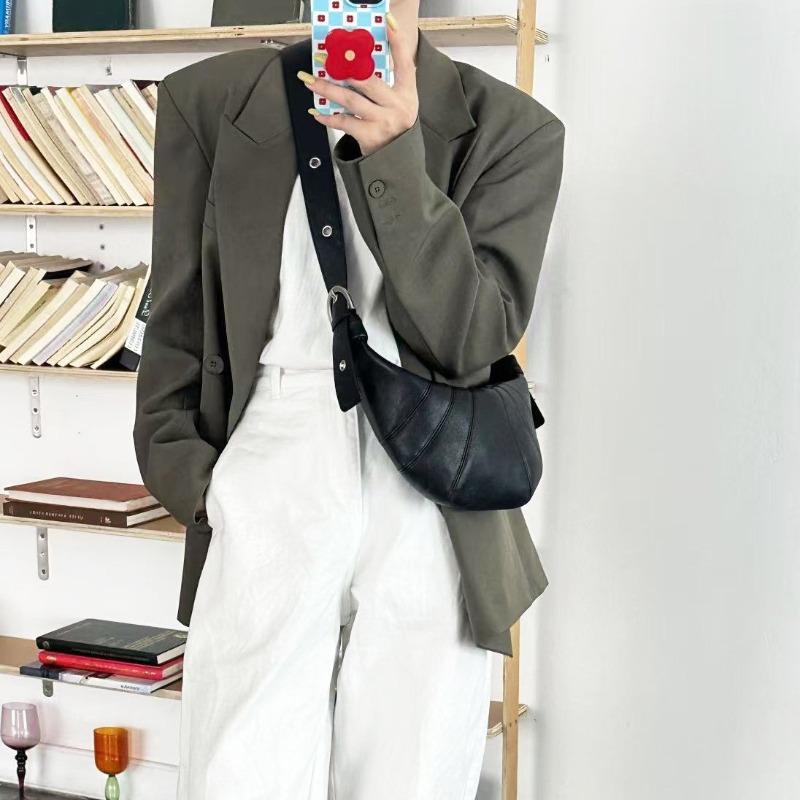 Niche Design Croissant Bag Crossbody Dumpling Bag Women's Versatile Casual Lazy Relaxation Shoulder Bag Crescent Armpit Bag