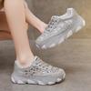Beliebte atmungsaktive Strass-Dad-Schuhe für Damen 2025 Frühling neu Koreanische Version von Jelly Hochelastische Plateau-Sport- und Freizeitschuhe für Damen