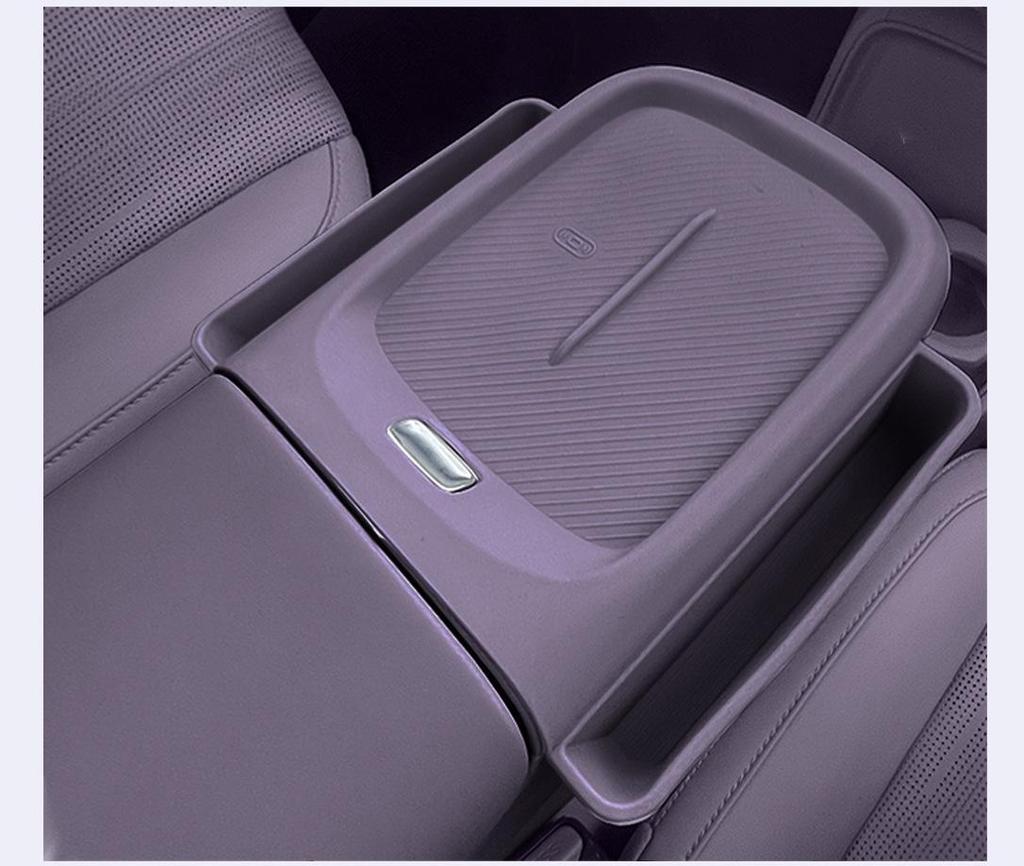 Leapmotor B10 Center Console Silicone Mat: Anti-Slip Protective Pad for Full Coverage Car Interior Protection