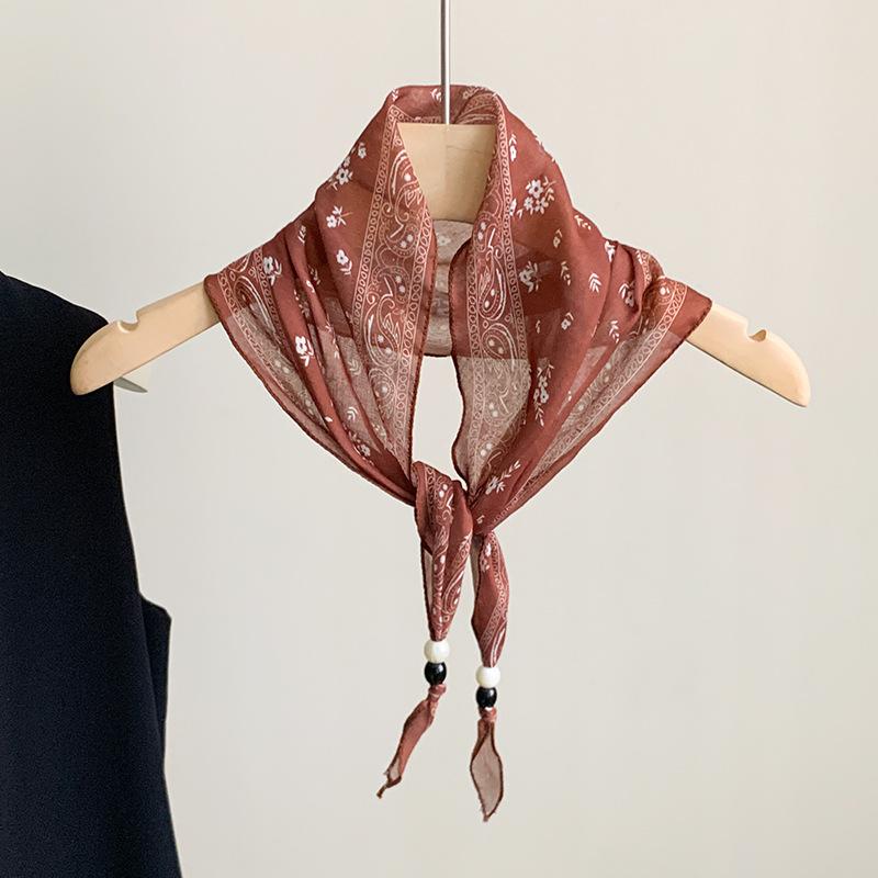 Hong Kong style retro versatile silk scarf fashion triangle scarf high sense elegant temperament accessories thin neck headscarf multi-purpose
