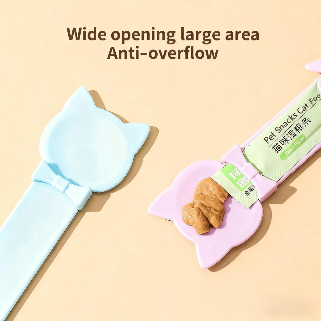 New cat food squeezer spoon for cat food; meat paste squeezer pet feeding spoon for cats supplies