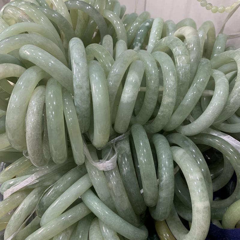 Натуральный темно-синий нефритовый браслет Хэтянь из Синьцзяна 59/60