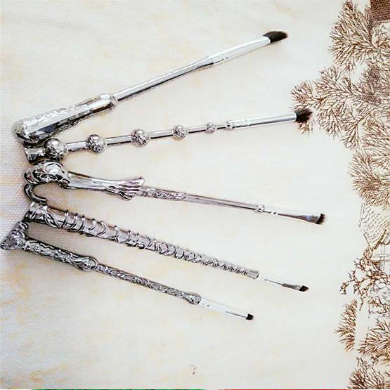 Harry Potter Magic Wand Makeup Brush With Aluminum Handle Portable Cosmetic Tool For Students