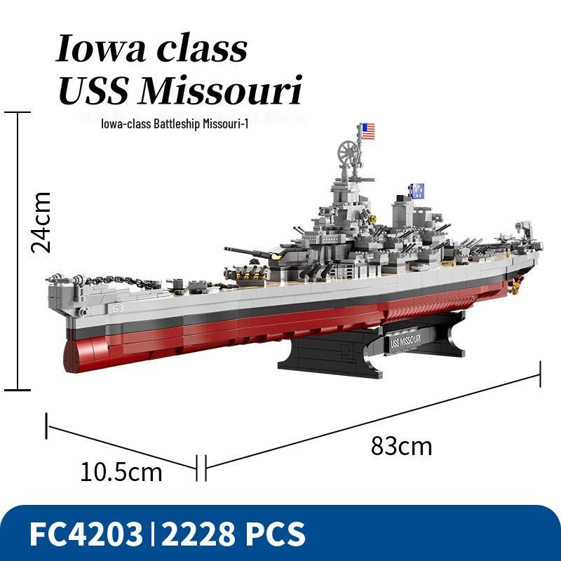 Fang Cheng Aircraft Carrier & Bismarck Battleship Model Toy - Educational Assembly Puzzle for Boys