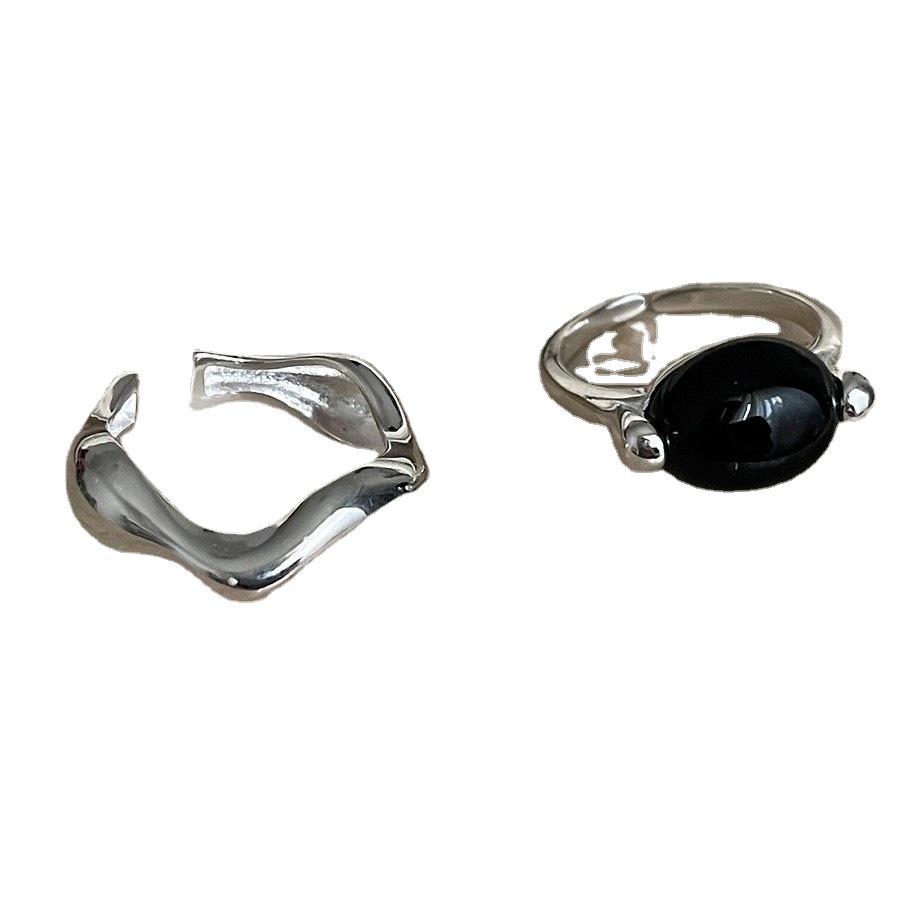 Adjustable Oval Black Zirconia Ring with Geometric Wave Design for Women – Unique Irregular Style for Personality and Index Finger.