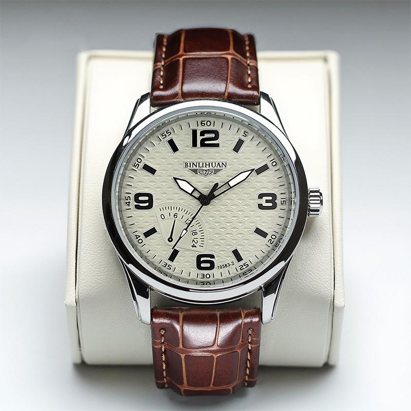 Men's Quartz Movement Clock Leather Strap Watch Number Wristwatch