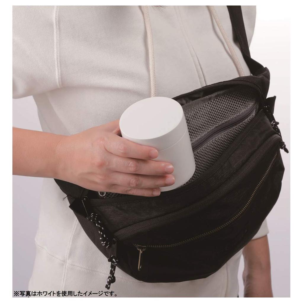 Nagashi Somen Tasche Schwarz Motorteile (1), Soba Tasse (1), Gewürzbehälter (1), Bedienungsanleitung (1)