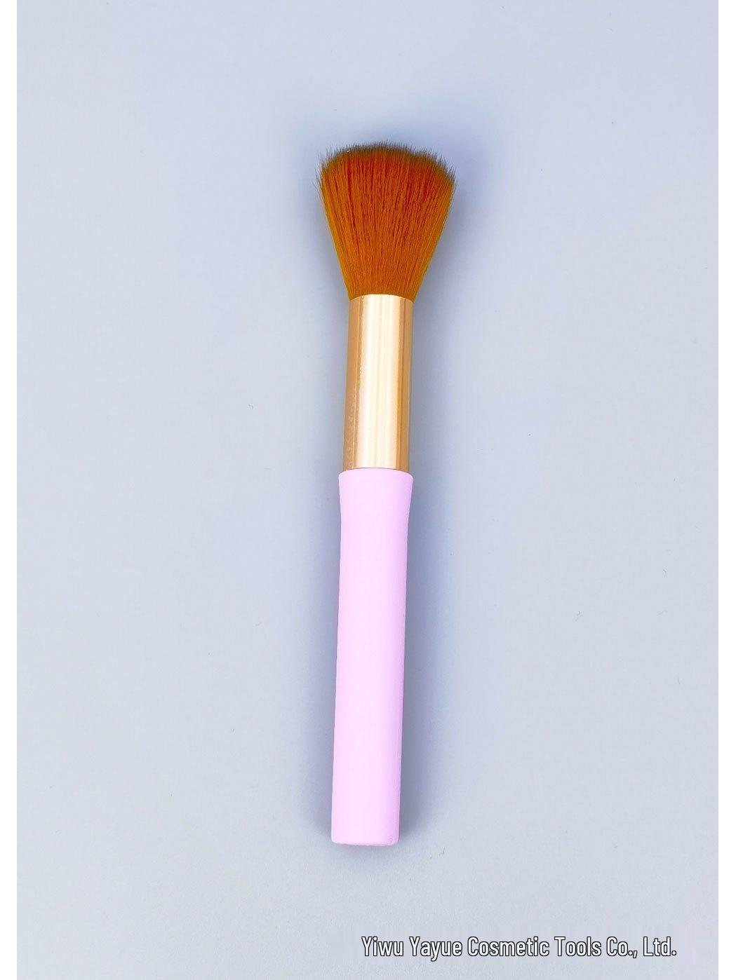 

QiAOMEI Soft Hair Loose Powder & Blush Makeup Brush with Single Card Packaging