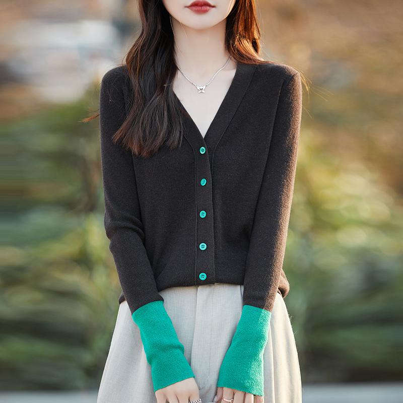 Cardigan da donna leggero 50% lana 50% seta di gelso - Maglieria versatile per 4 stagioni per comfort e stile tutto l'anno