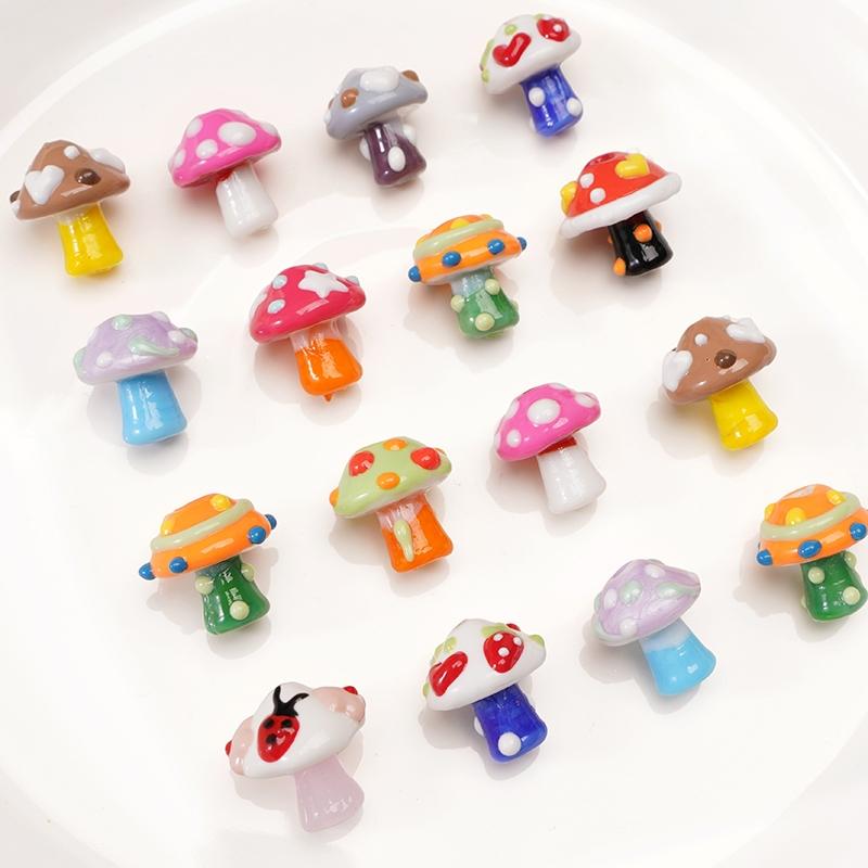 1 pezzo [17x16mm] Perline a forma di fungo in Vetro Colorato Dipinte a Mano Perline Fungo Tridimensionali Accessori Fai da Te per Gioielli Fatti a Mano