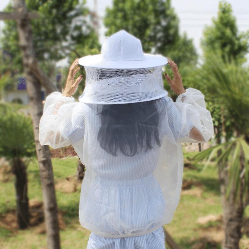 Breathable Beekeeping Suit Set with Hat and Half-Body Protection - Anti-Bee Design, Thick Material, Free Shipping
