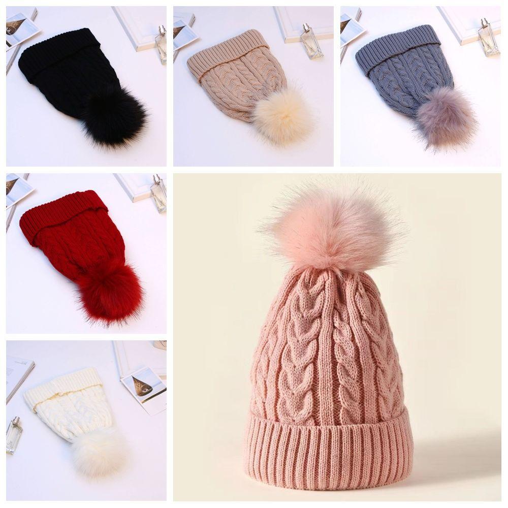 Korean Style Pompom Thick Plush Cap Warm Ski Snow Beanies Trendy Winter Twist Knitting Hat  Ladies