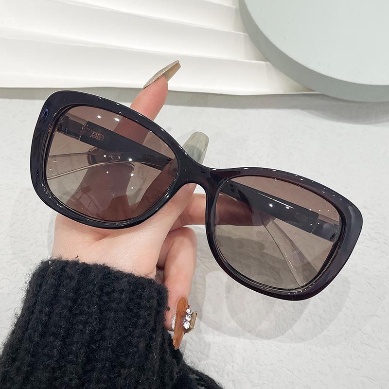 Fashion Women Oversized Square Sunglasses Lady Trendy Luxury Brand Designer Large Frame Sun Glasses Female Uv400 Shades Eyewear