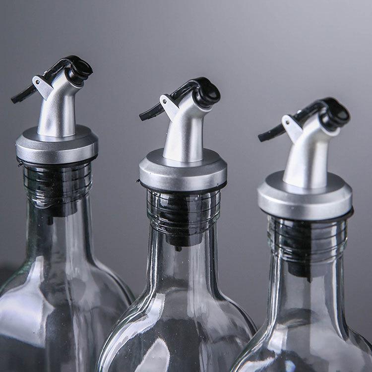 Leak-Proof Universal Glass Bottle Pour Spout for Oil, Soy Sauce, Vinegar, and Wine