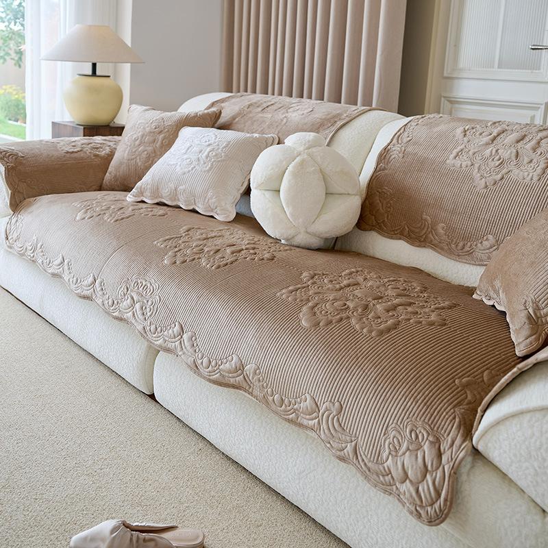 

Foreign Trade Explosion Sofa Cushion, Universal In All Seasons, Non-Slip And Dirt-Resistant Seat Cushion, Korean High-End Dutch Velvet Sofa Cover 90*160cm