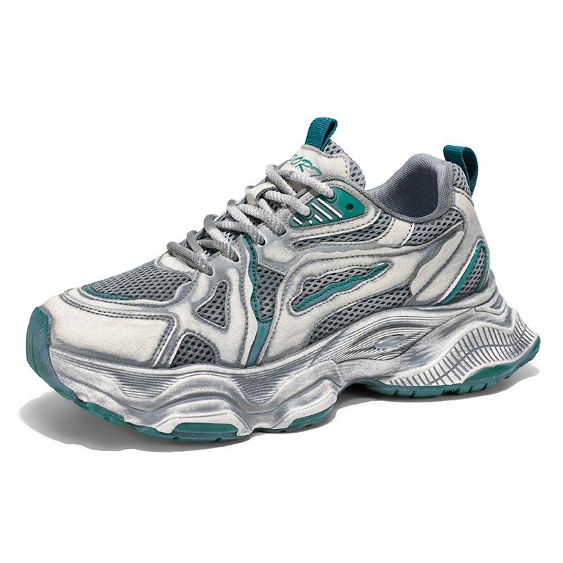 

European station men s shoes live broadcast summer mesh breathable casual sports shoes trendy student versatile thick sole heightening dad shoes 44