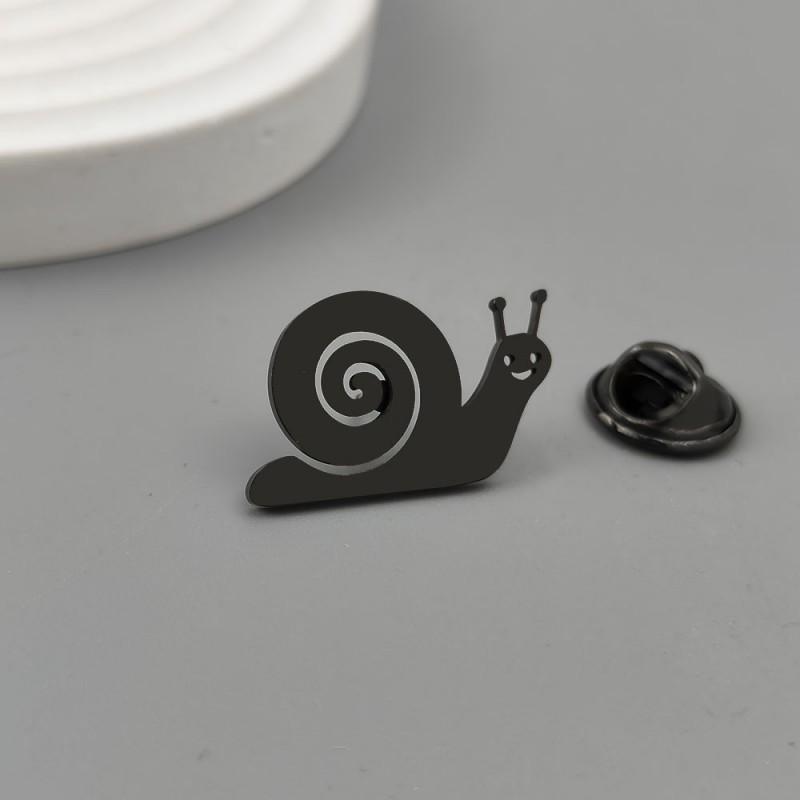 Cartoon Snail Gold Brooch Flat Cut Badge Daily Wear Men s Suit Shirt Accessories 18K