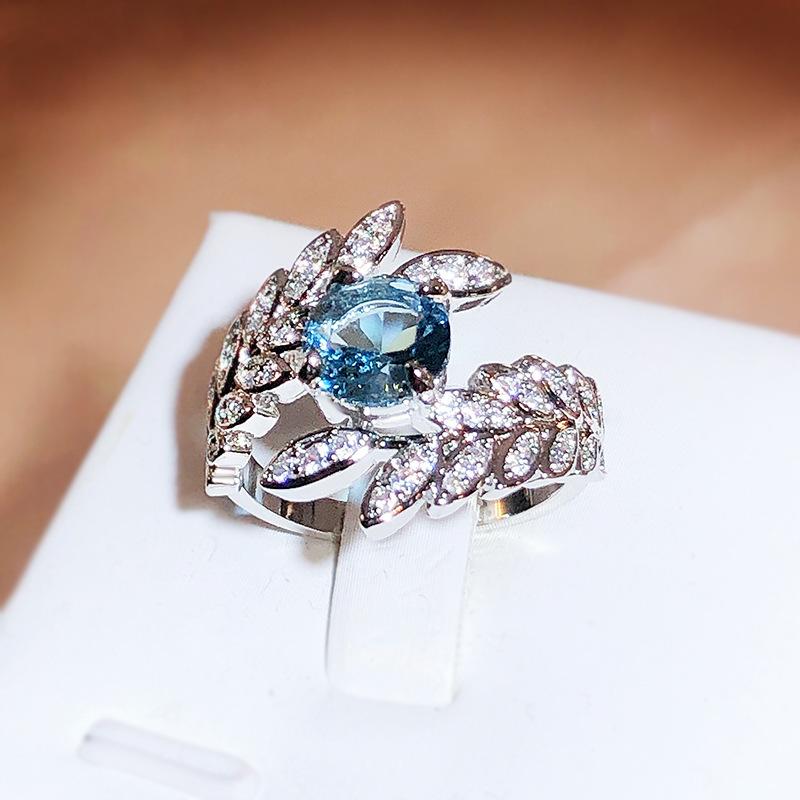 High-quality Blue Zircon Women Ring Feather Shape Opening Adjustable Couple Ring Party Jewelry Wedding Bride Ring Christmas Gift Fine Fashion Jewelry