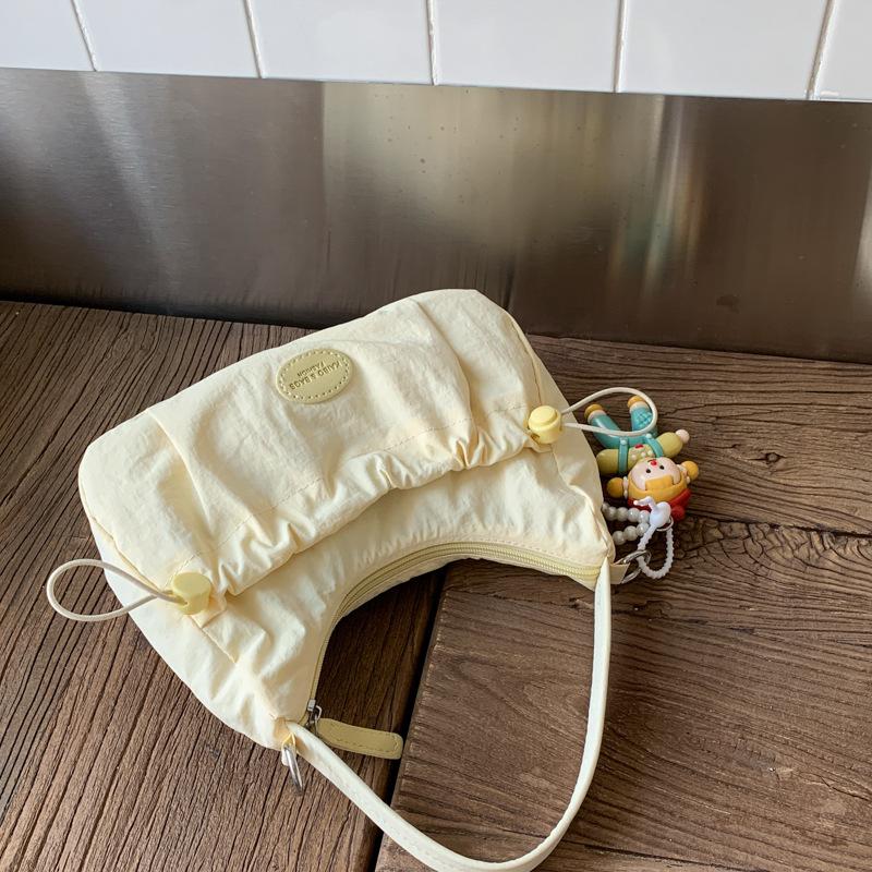 Niche Dumpling Bag New Casual Messenger Bag Women's Fashion Simple High-end Texture Shoulder Bag