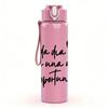 1PC Spanish Cursive Heart Quote 750ml Color Plastic Sports Water Bottle Leakproof Flip Straw Lid Suitable for Sports Office Home Use