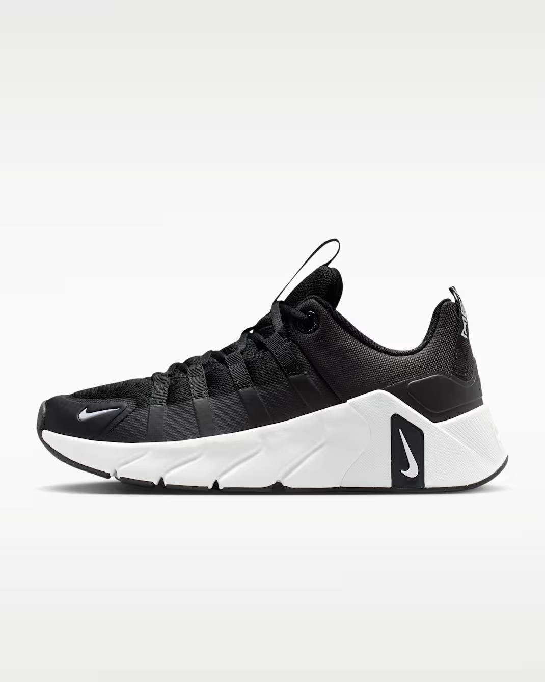 II7406-002 Nike Women s Free Metcon 7  Black/White 5
