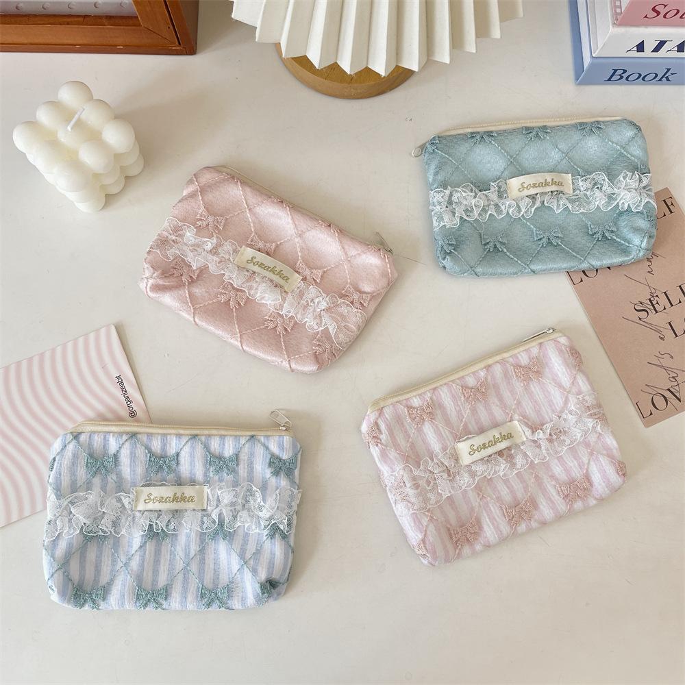 Lace Floral Coin Purse Niche Portable Key Earphones Lipstick Storage Bag Girls Coin Pouch Kids Zipper Cute Purse Small Wallet