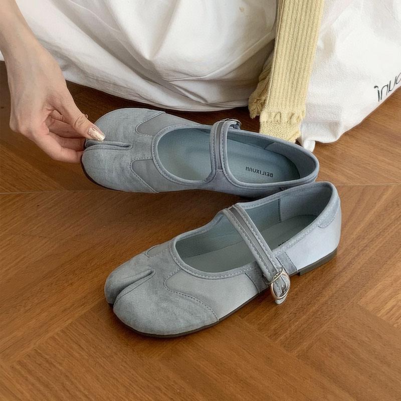 Fashion Fashion Buckle Strap Women Mary Janes Flats Shoes Luxury Female Shallow Footwear Strange Toe Ladies Flats Shoes lady