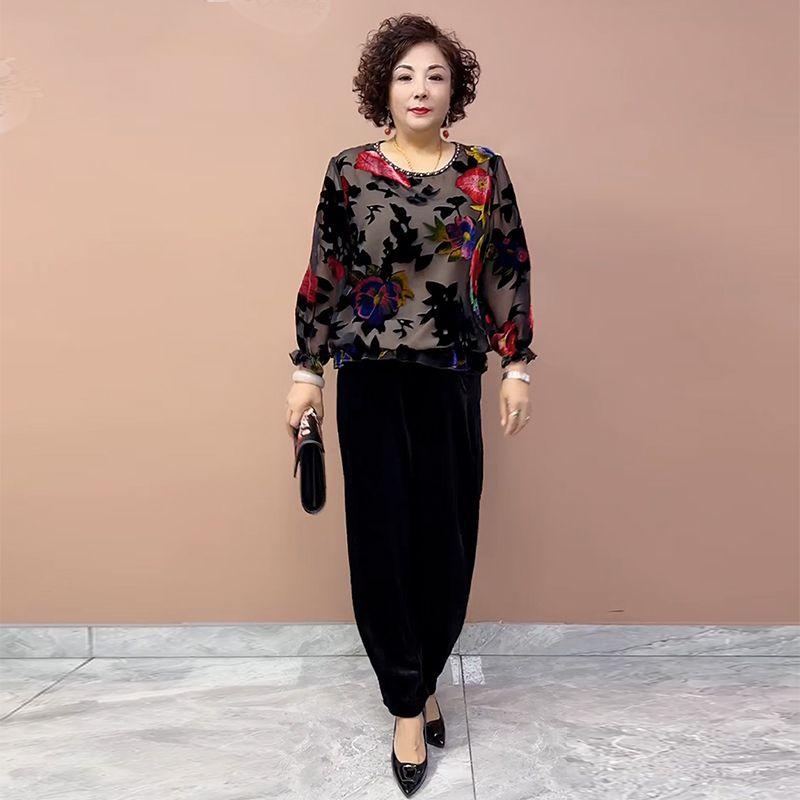Spring and Autumn Women's Plus-Size Blouse Loose Fit Printed Silk Blouse Round Neck Floral Velvet Blouse