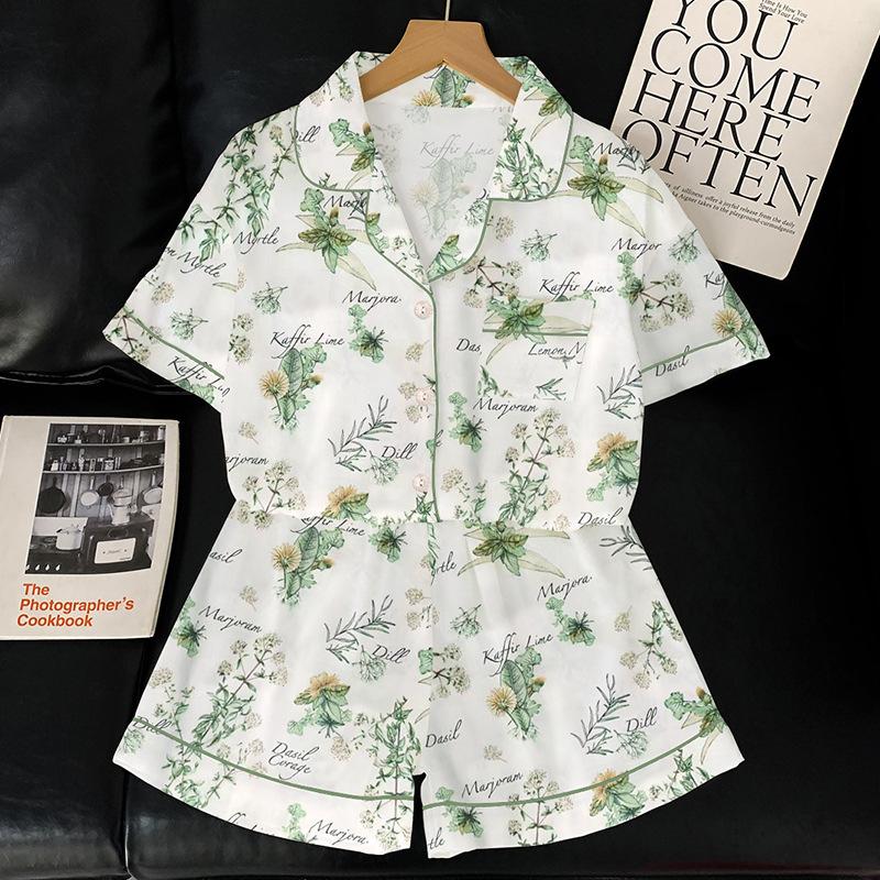 Small Fresh Flower Letter Ice Silk Pajamas Women'S Summer High-End Short-Sleeved Loungewear