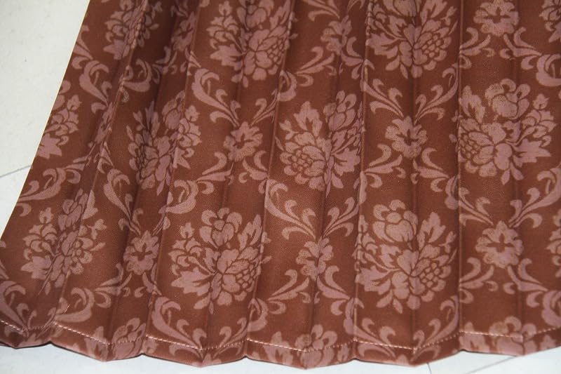 These truck center curtains are perfect for Julia Rose Brown and offer blackout 120cm wide x 140cm long one for each They come with also suitable for