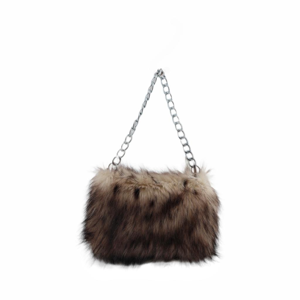 New Faux Fur Underarm Shoulder Bag Chain Strap Leopard Print Baguette Evening Clutch Bag for Women Fashion Trendy Soft Comfortable Multi-Occasion