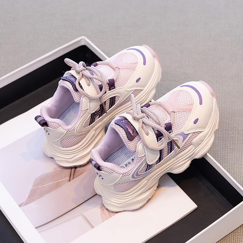 Flickors sportskor 2025 nya vår barnskor meshskor vår och sommar flickor andningsbara pappaskor flickor