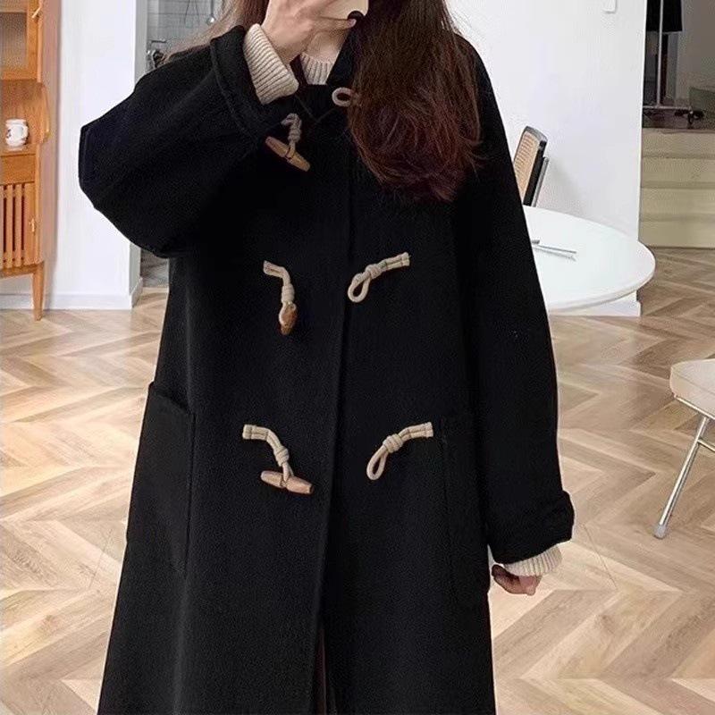 Japanese Horn Button Woolen Coat: Women's Petite Thickened Autumn/Winter Academy Style Jacket