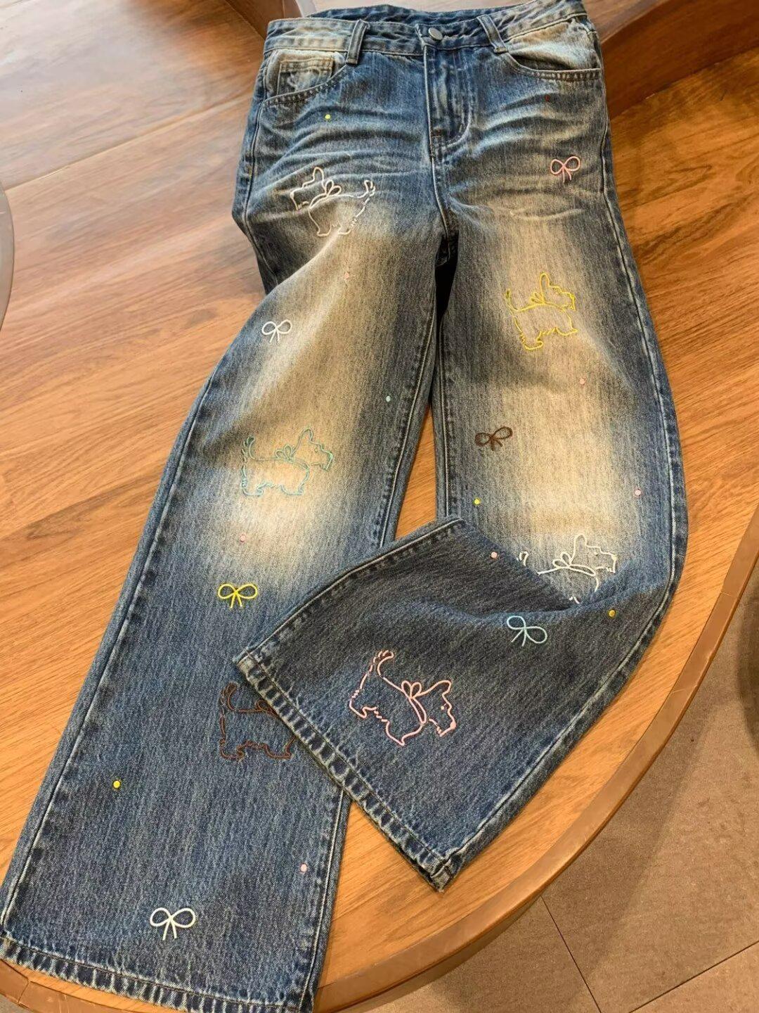 

Ретро джинсы с высокой посадкой и широкими штанинами с мультяшной вышивкой для женщин - Весенняя коллекция Double Extra Large