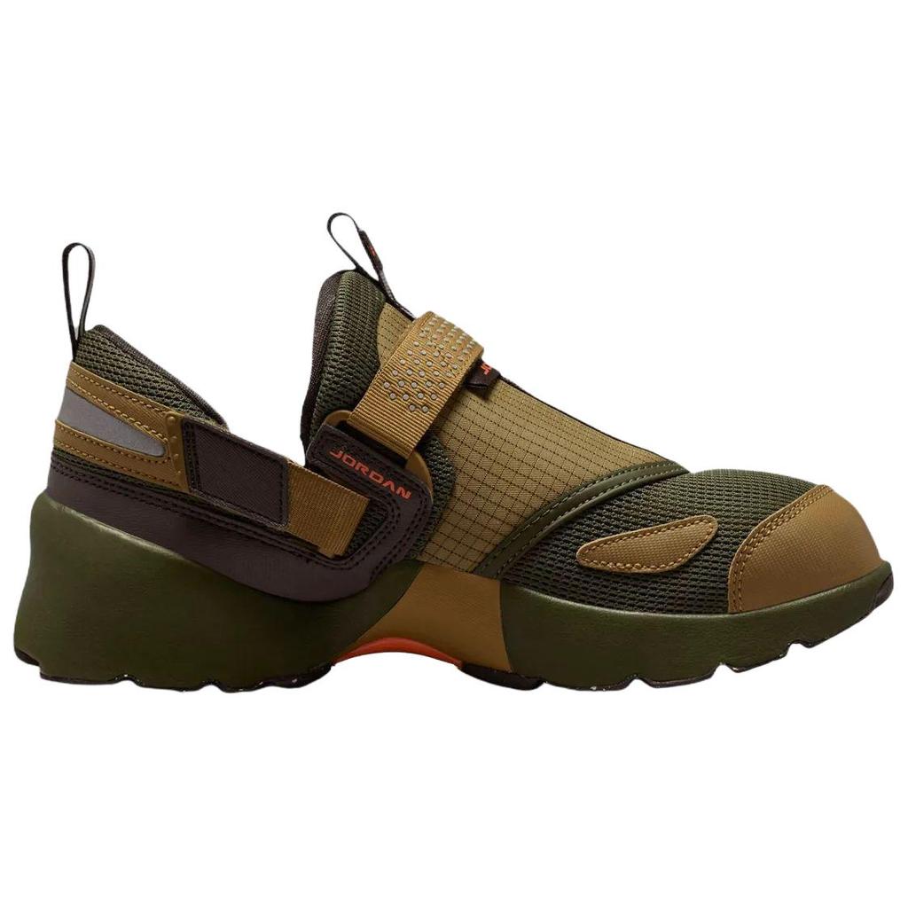Air Jordan Trunner LX Brown Kelp Damen-Sneaker Grün Cargo-Khaki Samt-Braun IO4190300