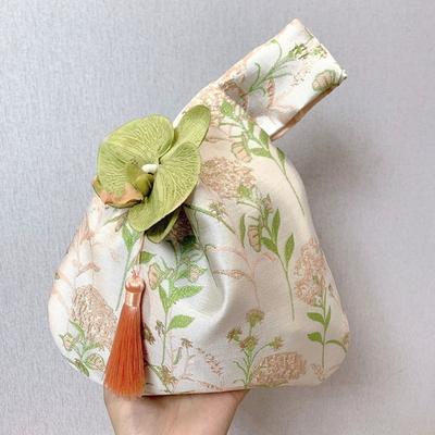 Knitted Simple Tassel Knot Wrist Bag Purse Tassel Flower Pendant Embroidery Hanfu Handbag Small Item Pouch Temperament