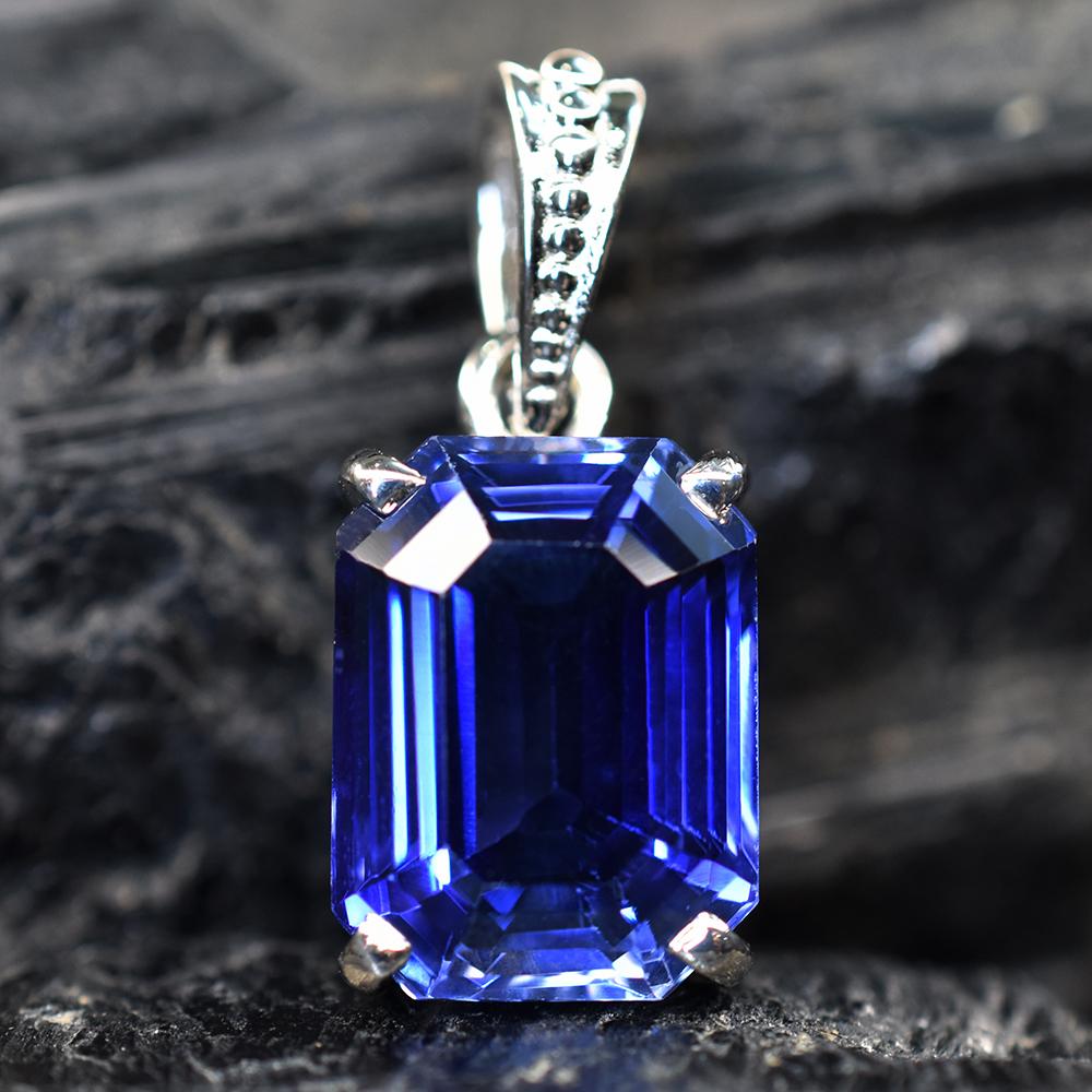 

23.9 Карат Натуральний Срібло 925 Проби Підвіска Синій Сапфір Смарагд СЕРТИФІКОВАНІ Самоцвіти my.pd-15-k2 14.6 mm Approx синій
