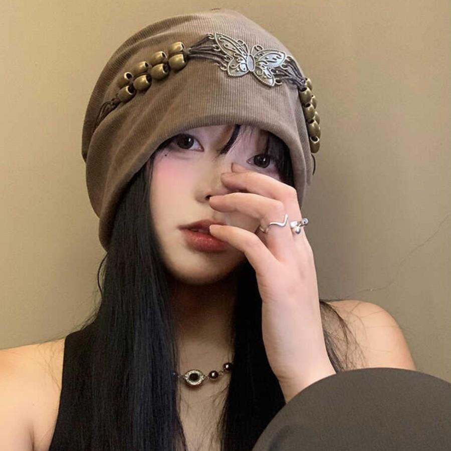 Autumn and Winter British Retro Tassel Beads Butterfly Piles Hat European and American Casual Versatile Pullover Hat Windproof and Warm Cold Hat