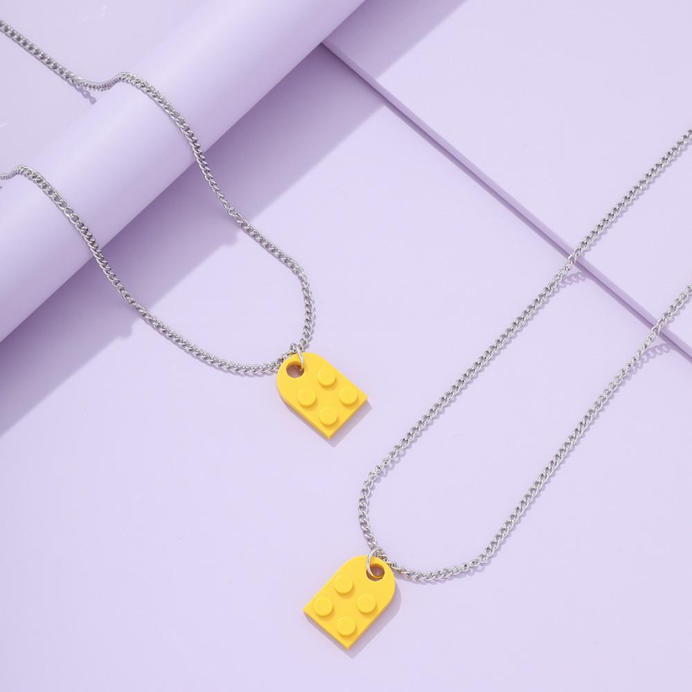 Heartshaped Jewelry Eyecatching Necklace For Trendy Couples In Vibrant Colors