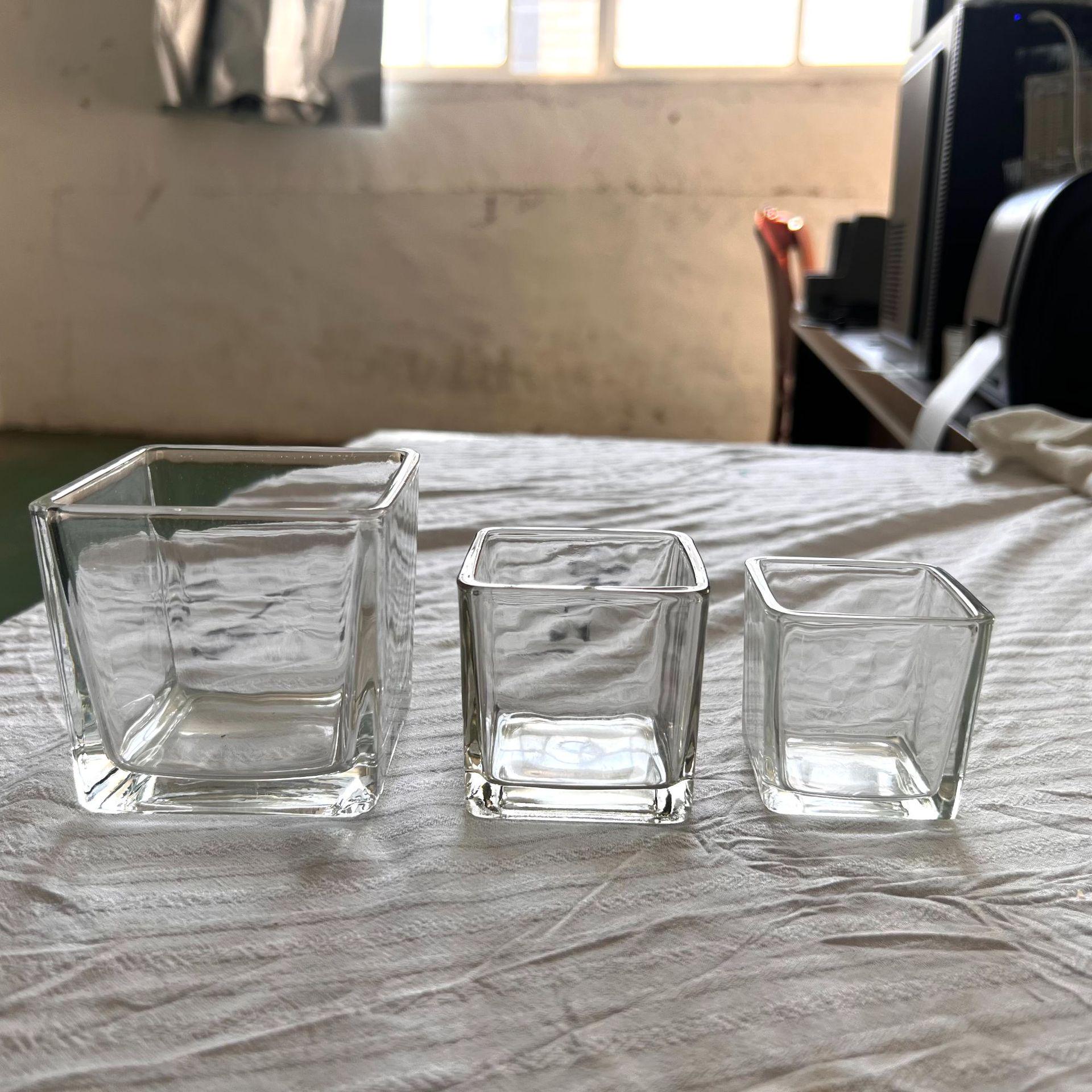 Embossed Glass Candlestick for DIY Aromatherapy - Transparent, Round, Flameless Crystal Candle Container