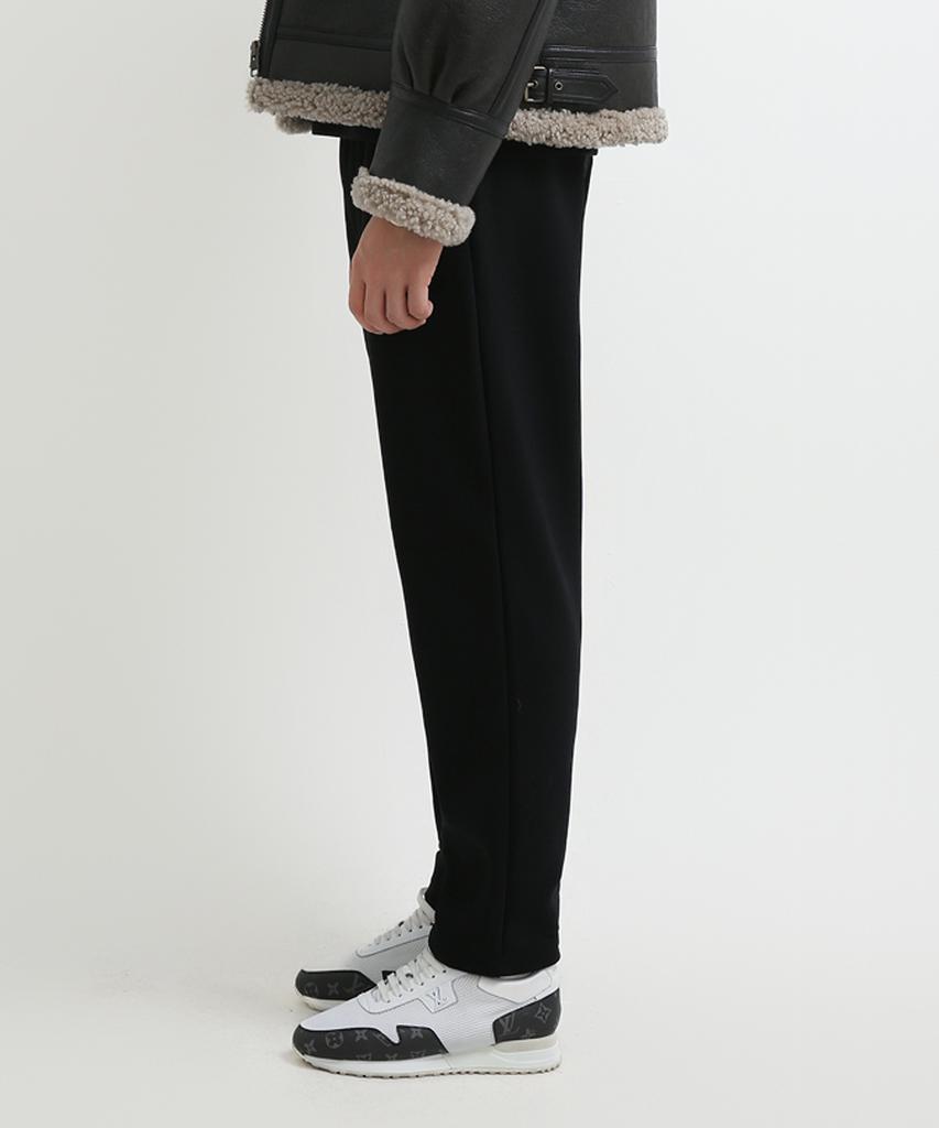 Seuteulaikeu Jersey Tapered Sweatpants (Black)