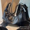 Large-capacity Bag Women's 2025 New Autumn and Winter High-end Commuting Shoulder Bag Exquisite Messenger Dumpling Bag