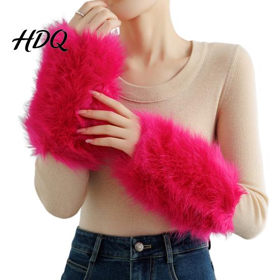Stylish Plush Cuff Sleeves 1 Pair Faux Fur Wrist Cuffs for Women Fluffy Fox Arm Elegant Winter Accessories Warmers with Satin Lining Warm