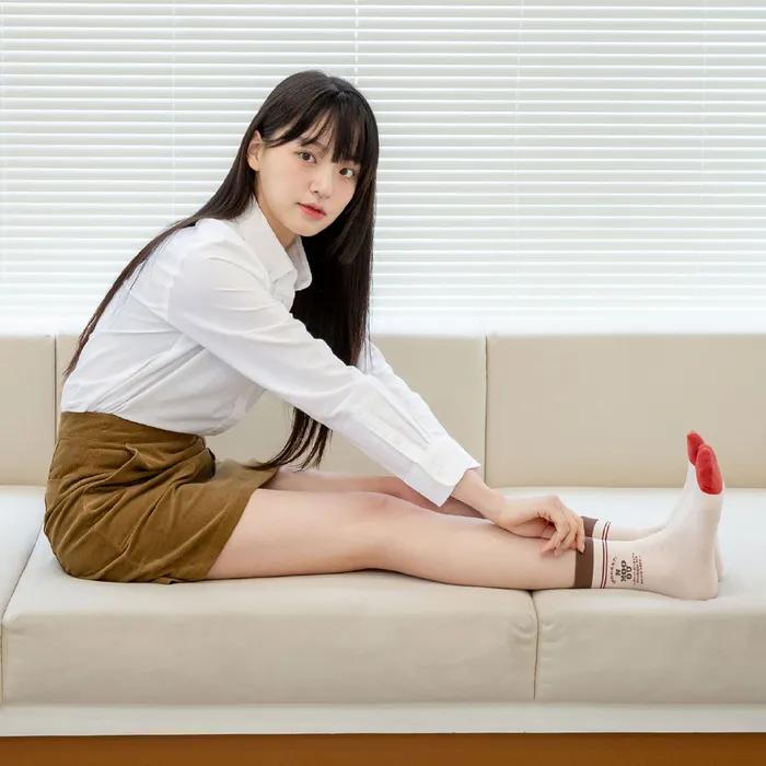 S34_NMOO SIGNATURE SOCKS_beige